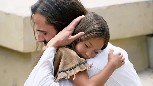 Yezu Kilisto wakidila muana