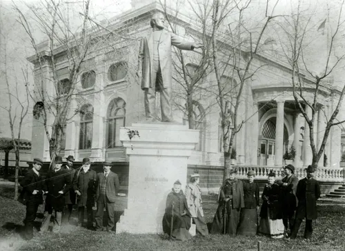 people around Brigham Young statue