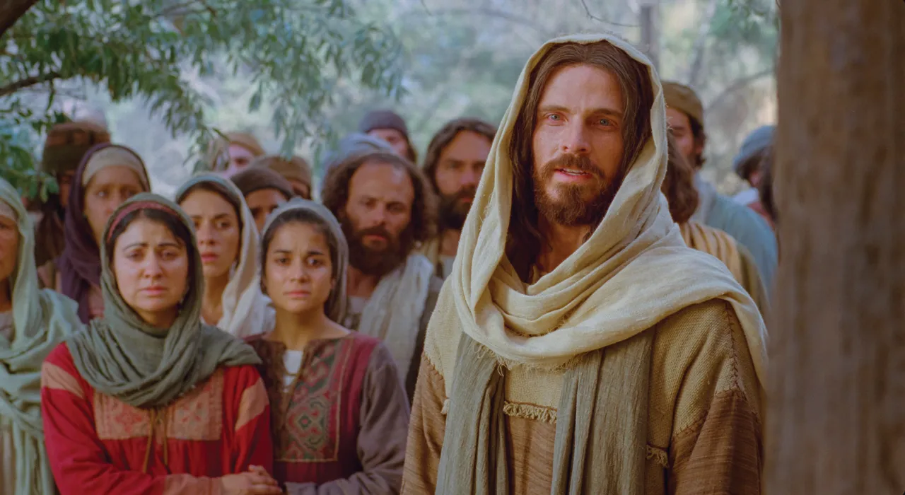 Jesus Christ raises Lazarus from the dead