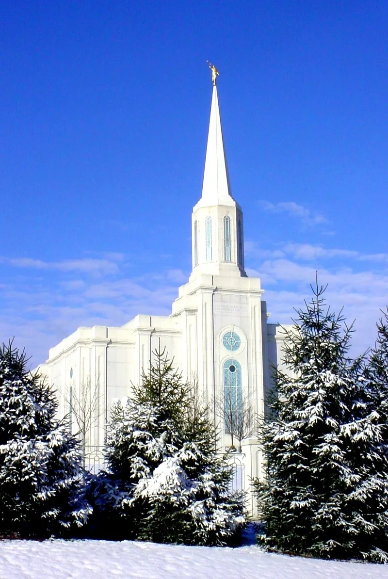 The St. Louis Missouri Temple in the winter, including scenery.