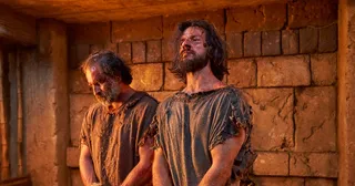 투옥된 앨마와 앰율레크