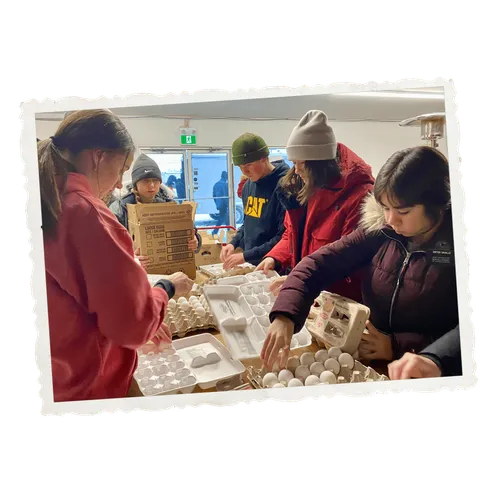 youth at service project