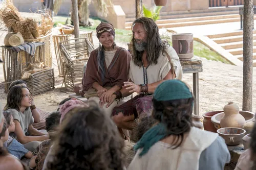 Children listen as Nephi teaches.