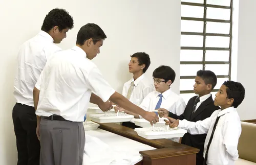 deacons pass the sacrament