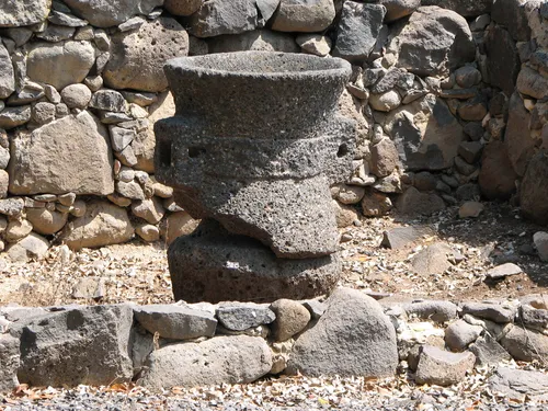 〔ひきうすの画像〕