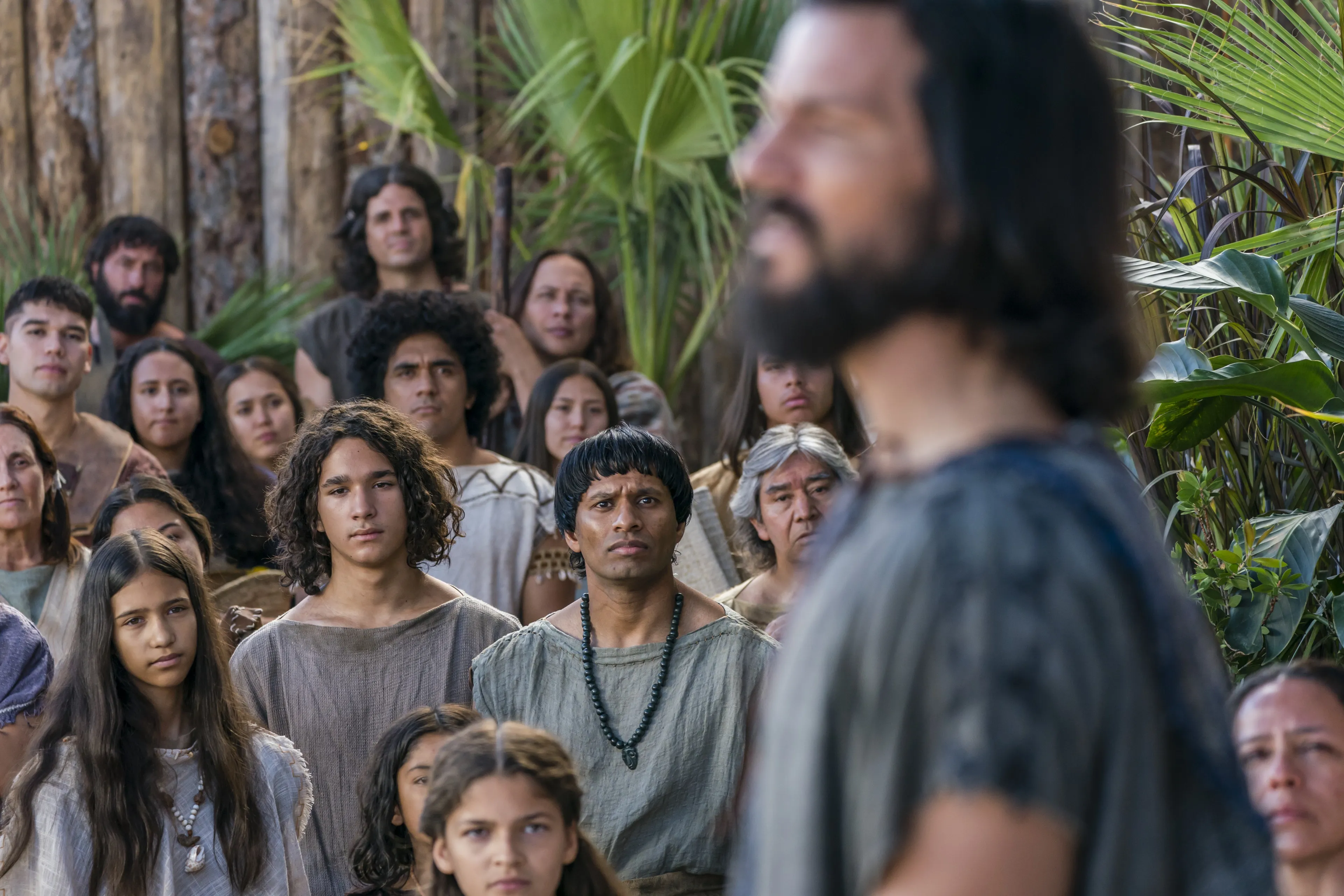 The people of Gideon listen as Alma the Younger preaches.