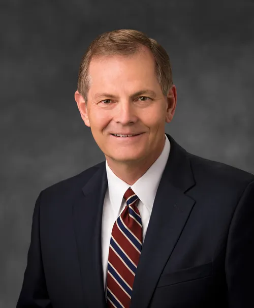 Det officielle portræt af Gary E. Stevenson.