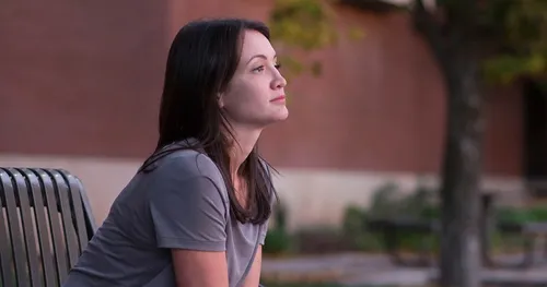 batan-ong babaye nga namalandong