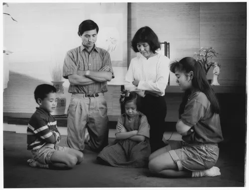 family praying