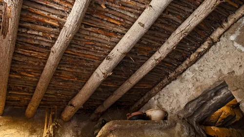 복원한 이스라엘 고대 주택의 지붕 아랫면