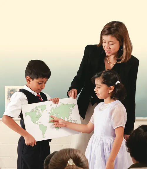 children showing map