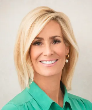 Official Portrait of Tamara Runia.