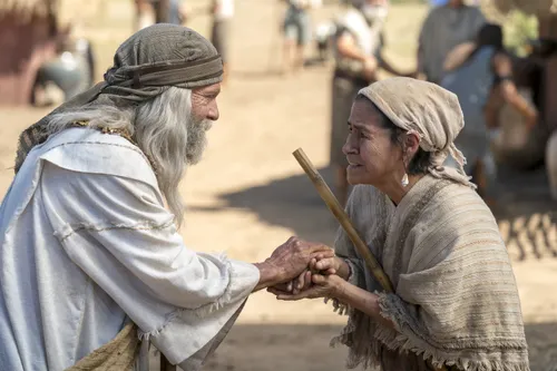 Jacob talks to a Nephite woman.