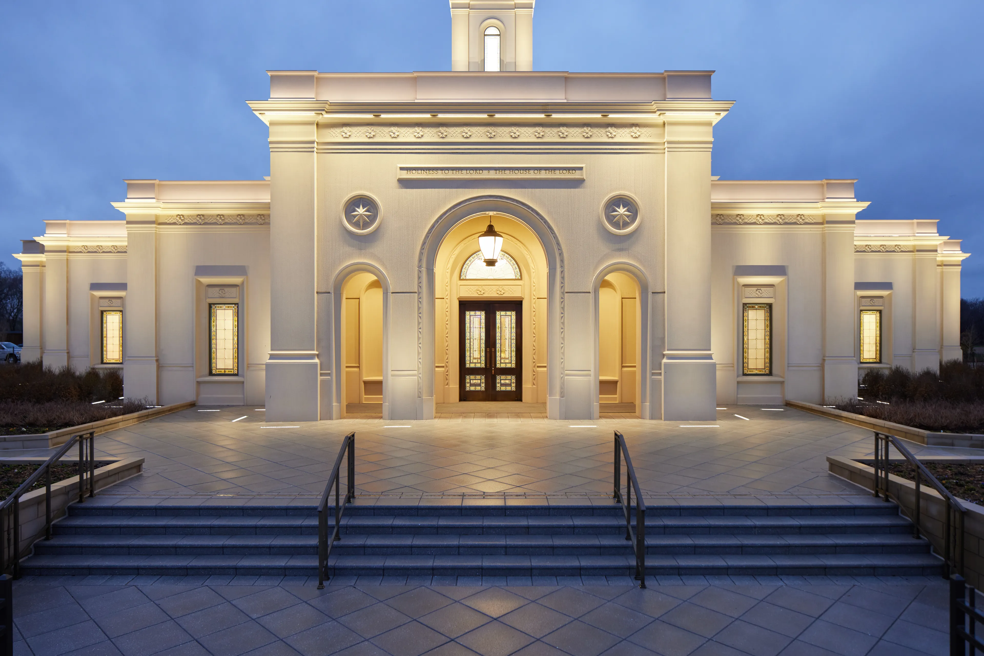 An exterior image of the Bentonville Arkansas Temple taken in the morning.