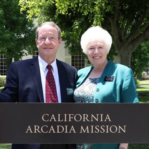 Debra and Mike O’Neil