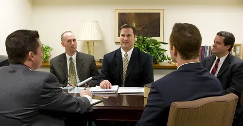 ’āpo’ora’a ’episekōpora’a