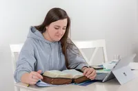 youth reading scriptures