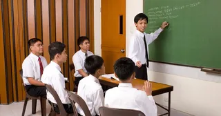 세미나리 반을 가르치는 학생