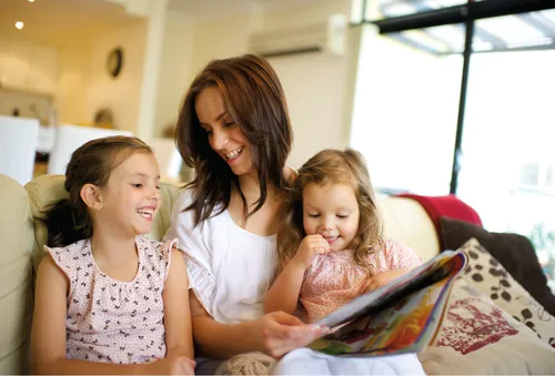 mother with daughters