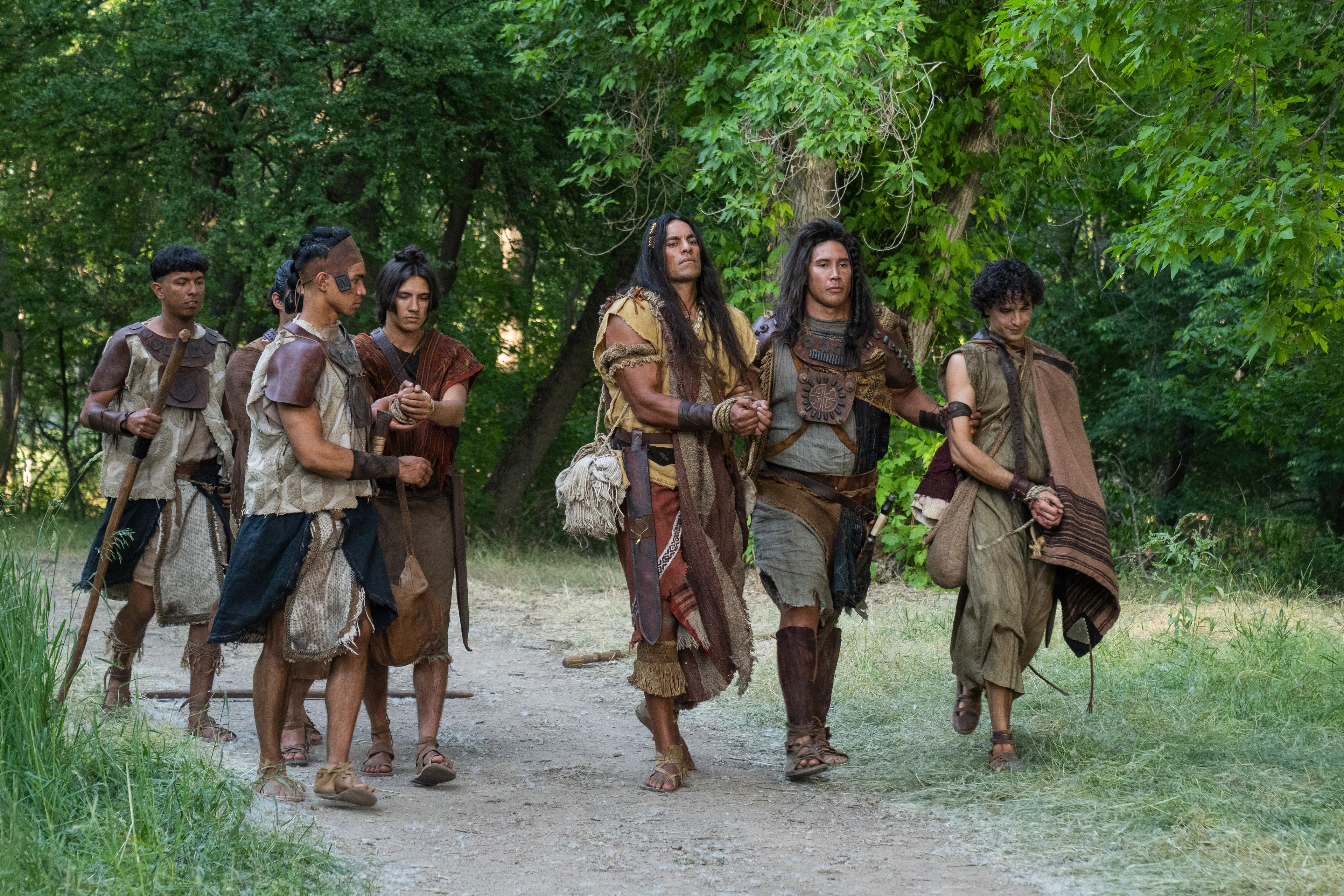 Ammon and his group of men are captured by the guards of King Limhi.