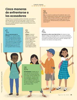 Niños sosteniendo carteles