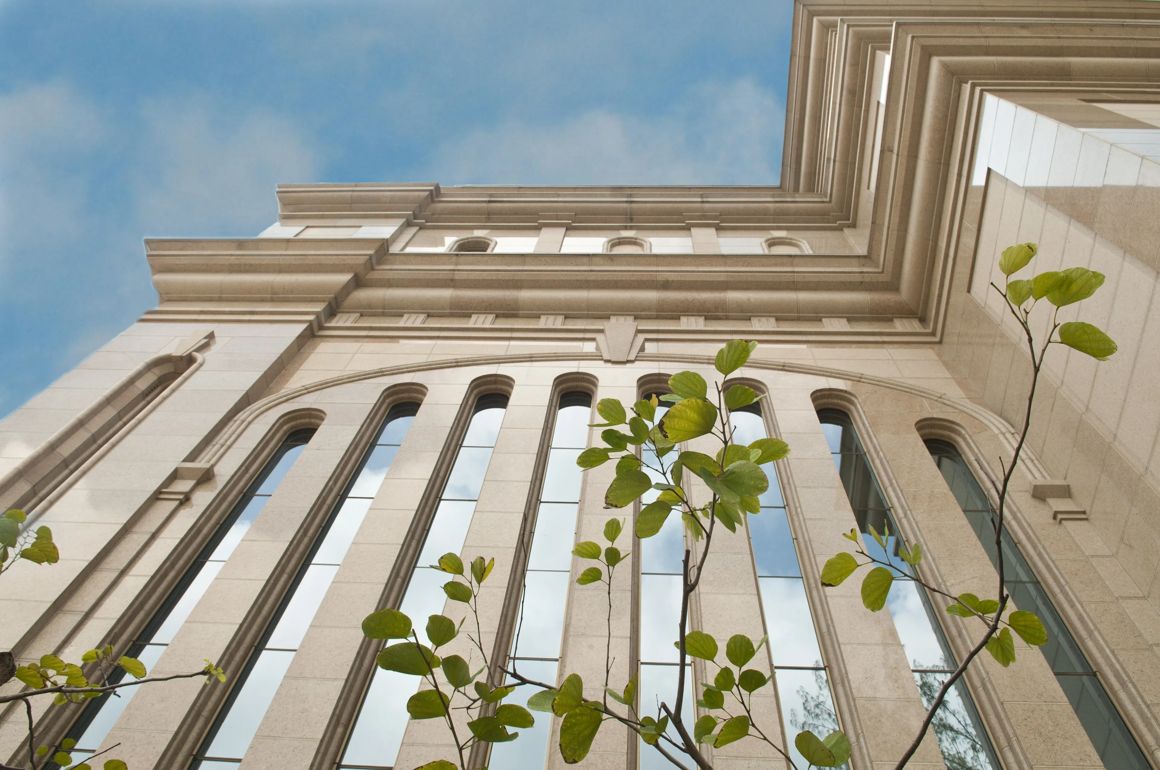 An exterior view of the windows of the Hong Kong China Temple.
