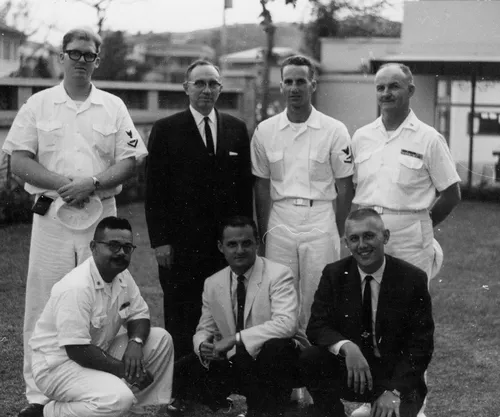 Gordon B. Hinckley with Kitty hawk servicemen’s group