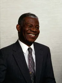 Élder Helvécio Martins