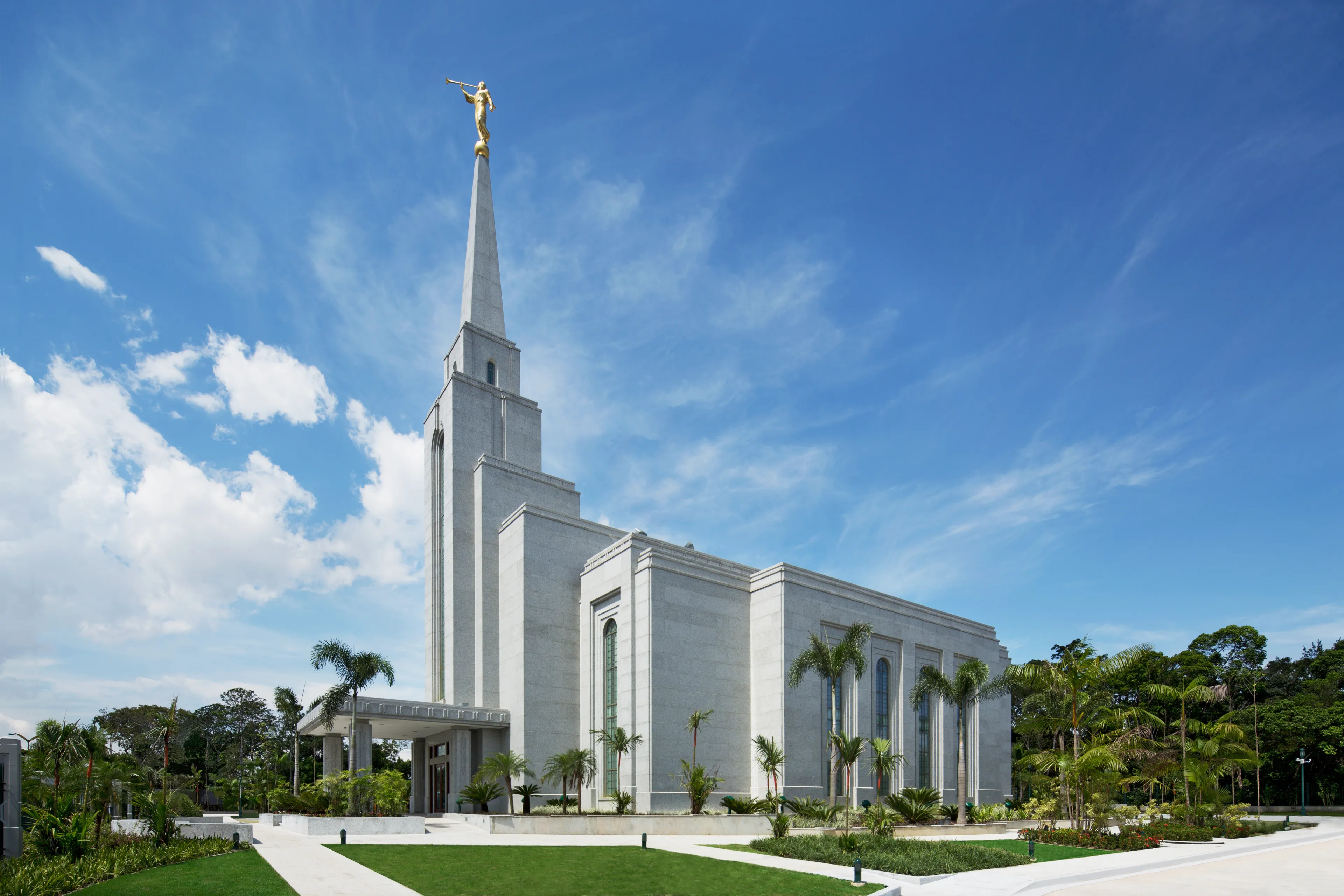 Daytime exterior shot of the Manaus Brazil Temple.