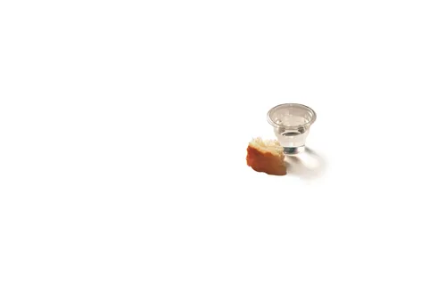 圣餐的面包和水