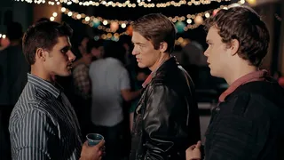 파티에 참석한 청남들