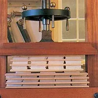 French Standing Press