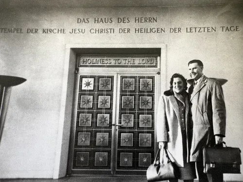 Gassners at the temple