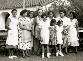 daughters and mothers