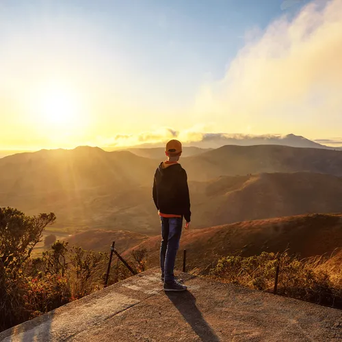 young person looking at the horizon