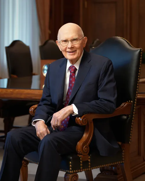 Retrato oficial de Dallin H. Oaks