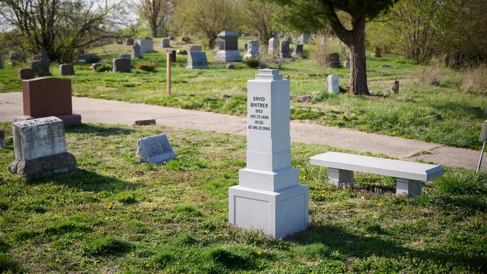 Exterior image of the gravesite of David Whitmer in the Richmond City Cemetery in Missouri.